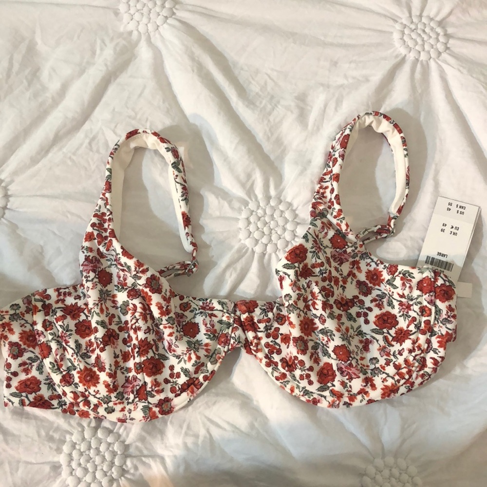 Abercrombie & Fitch bikini top